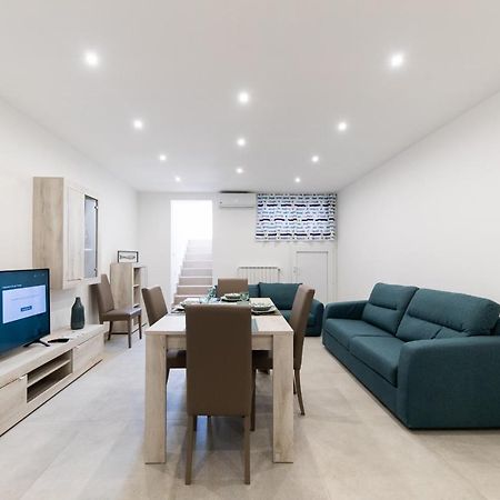 Plume Apartment By Wonderful Italy Bari Exterior foto